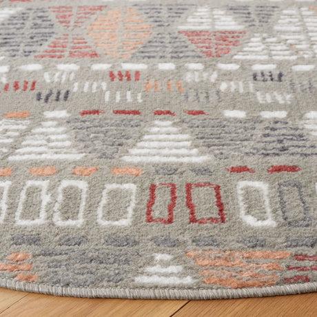 Safavieh Pyramid 6'-7" x 6'-7" Rug in Grey/Ivory / Rust