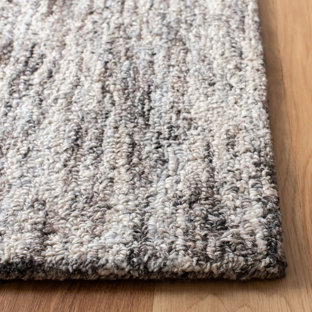 Safavieh Abstract 4'-0" x 6'-0" Rug in Grey