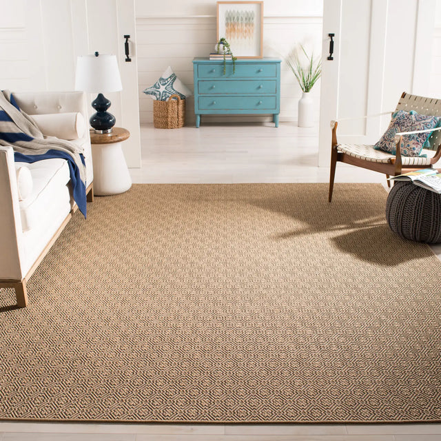 Safavieh Palm Beach 8'-0" x 10'-0" Rug in Natural / Black