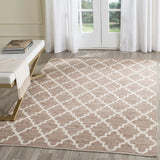 Safavieh Montauk 5'-0" x 7'-0" Rug in Beige / Ivory