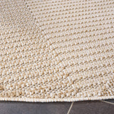 Safavieh Global 6'-7" x 6'-7" Rug in Beige / Ivory