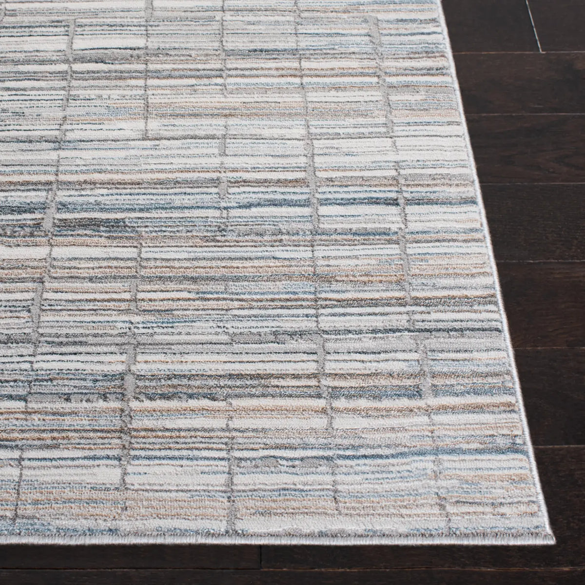 Safavieh Sonoma 4'-5" x 6'-5" Rug in Grey / Ivory