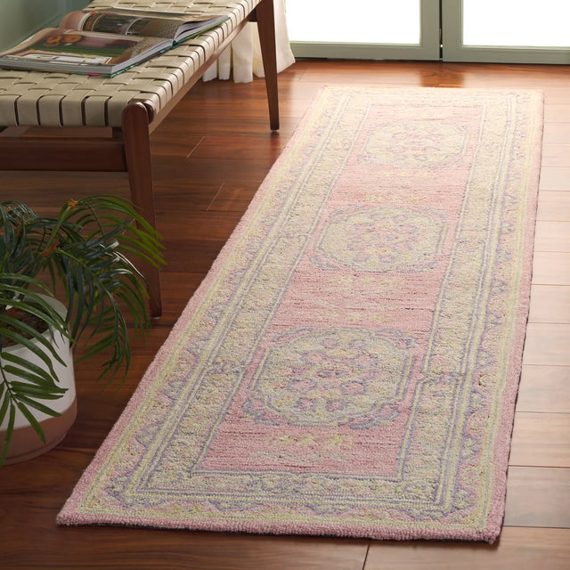 Safavieh Savonnerie 2'-3" x 8'-0" Rug in Pink / Beige