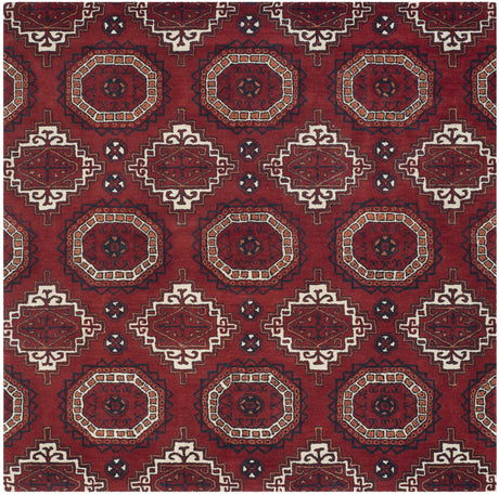 Safavieh Wyndham 7'-0" x 7'-0" Rug in Red