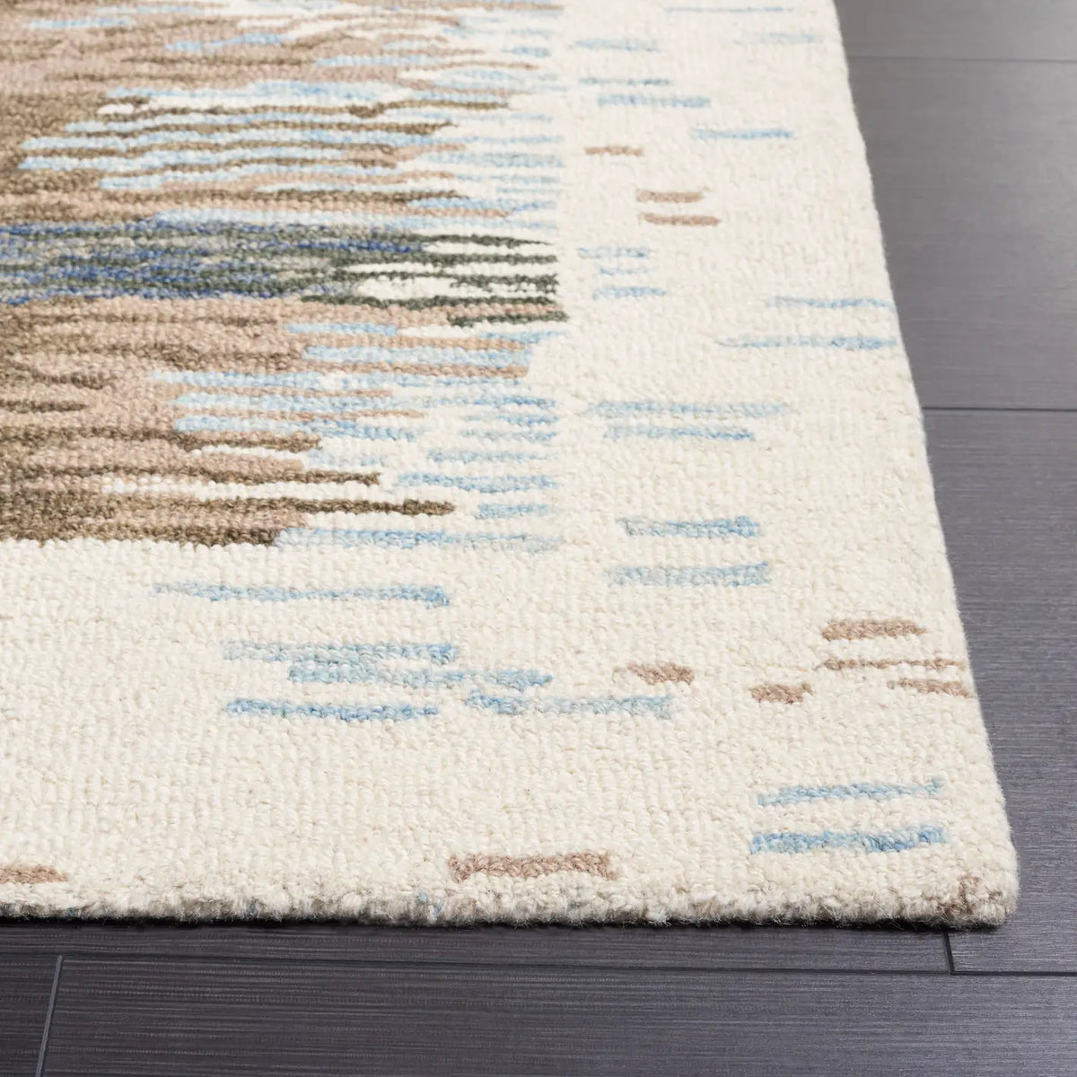 Safavieh Ebony 4'-0" x 6'-0" Rug in Ivory / Brown