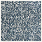 Safavieh Marbella 6'-0" x 6'-0" Rug in Blue / Ivory