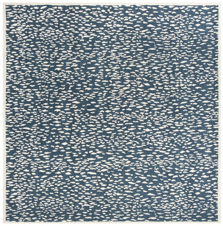 Safavieh Marbella 6'-0" x 6'-0" Rug in Blue / Ivory