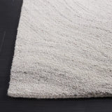 Safavieh Abstract 4'-0" x 6'-0" Rug in Light Grey / Beige