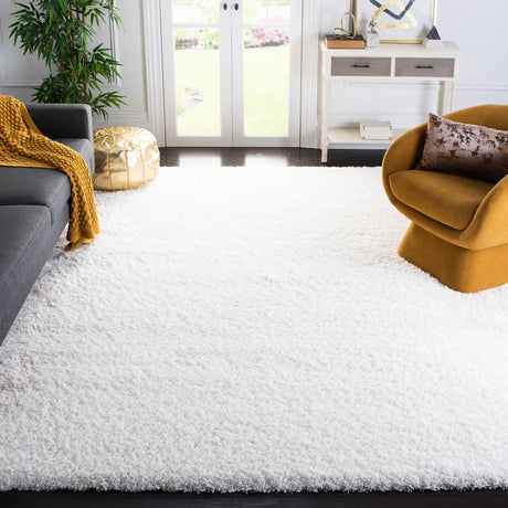Safavieh Santa Monica Shag 9'-6" x 13'-0" Rug in White