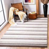Safavieh Kilim 4'-0" x 6'-0" Rug in Ivory / Brown