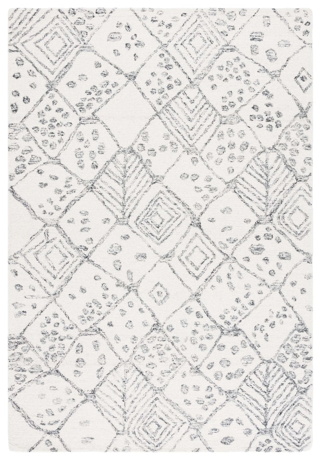 Safavieh Ebony 4'-0" x 6'-0" Rug in Ivory / Grey