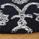 Safavieh Metro 6'-0" x 6'-0" Rug in Black / Ivory