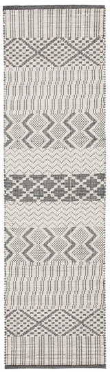 Safavieh Natura 2'-3" x 8'-0" Rug in Ivory / Grey