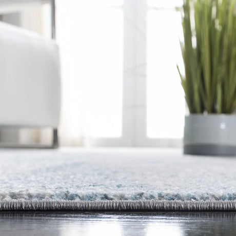 Safavieh Tulum 4'-0" x 6'-0" Rug in Grey / Blue