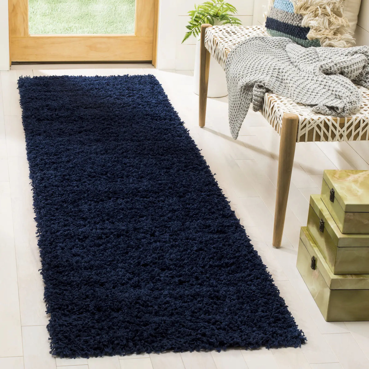 Safavieh Sga-Athens Shag 2'-3" x 8'-0" Rug in Navy