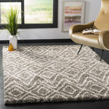 Safavieh Hudson Shag 5'-1" x 7'-6" Rug in Grey / Ivory