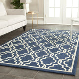 Safavieh Cambridge 4'-0" x 6'-0" Rug in Navy / Ivory