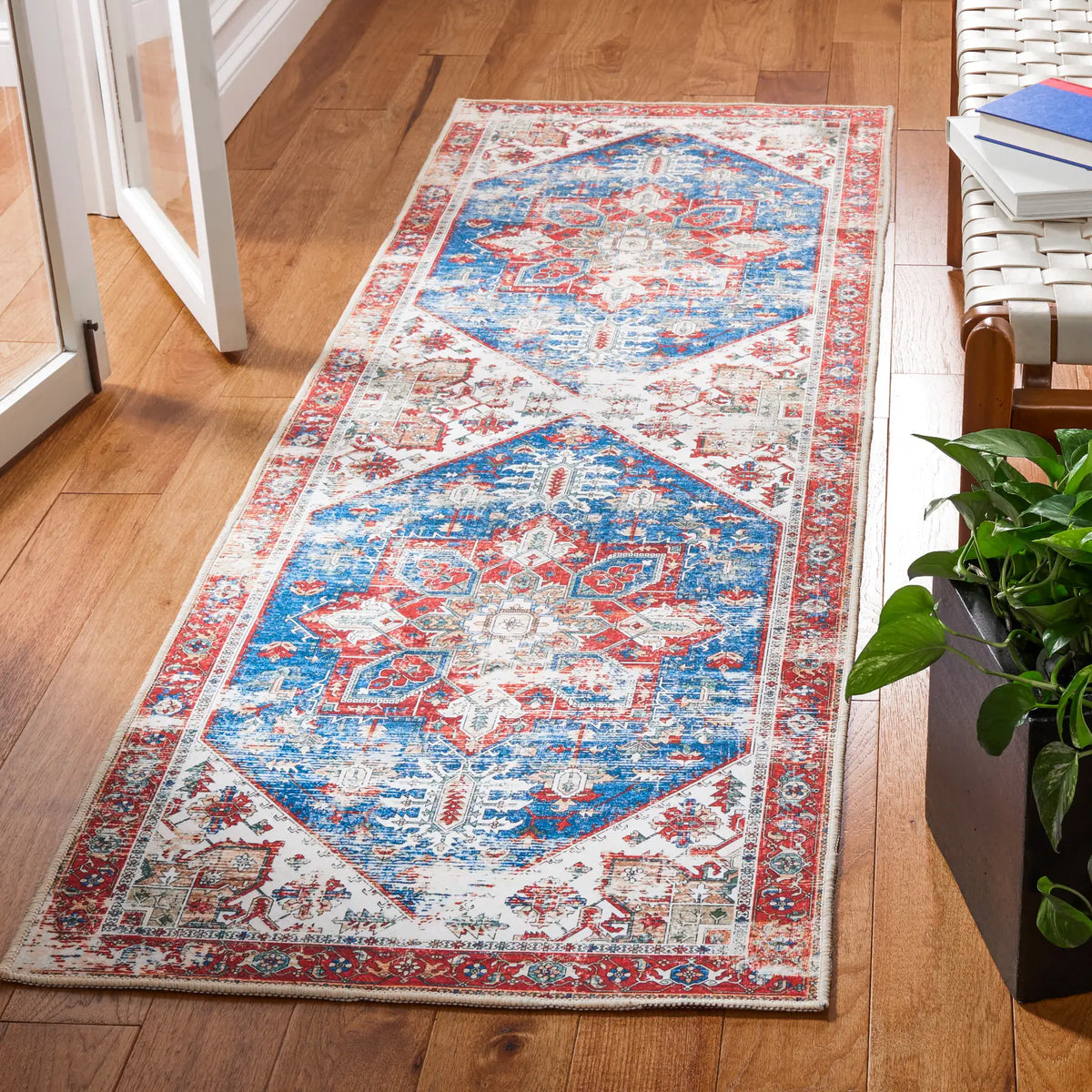 Safavieh Tucson 2'-6" x 10'-0" Rug in Blue / Red