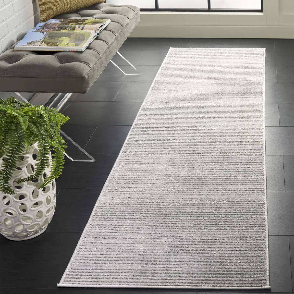 Safavieh Orchard 2'-2" x 8'-0" Rug in Ivory / Green