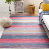Safavieh Montauk 4'-0" x 6'-0" Rug in Red / Blue