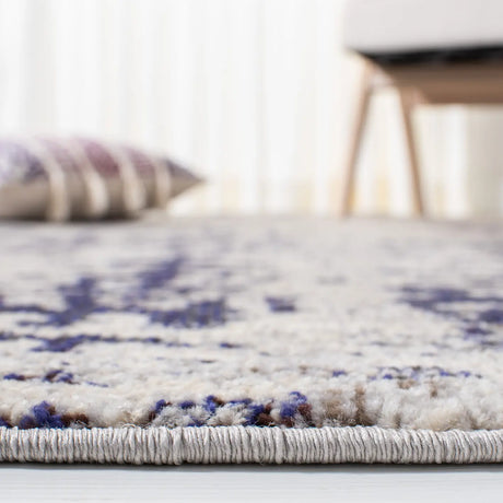 Safavieh Madison 4'-0" x 6'-0" Rug in Beige / Purple