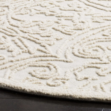 Safavieh Martha Stewart 6'-0" x 6'-0" Rug in Ivory
