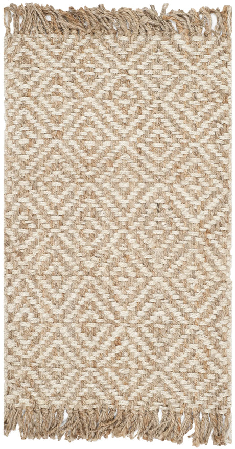 Safavieh Natural Fiber 2'-6" x 4'-0" Rug in Natural / Ivory