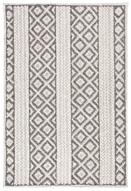 Safavieh Trace 4'-0" x 6'-0" Rug in Grey / Beige