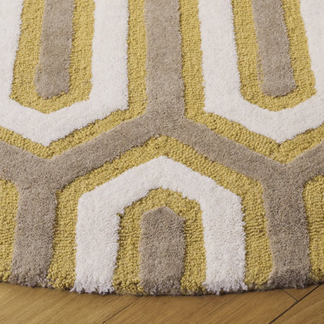 Safavieh Cambridge 6'-0" x 6'-0" Rug in Gold / Grey
