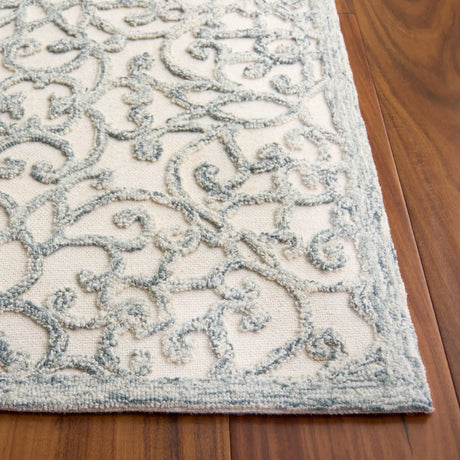 Safavieh Trace 4'-0" x 6'-0" Rug in Charcoal / Ivory
