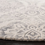 Safavieh Dip Dye 7'-0" x 7'-0" Rug in Silver / Ivory