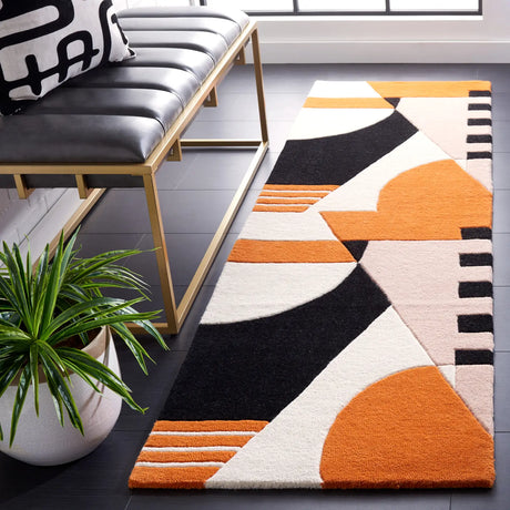 Safavieh Rodeo Drive 2'-3" x 8'-0" Rug in Ivory / Rust