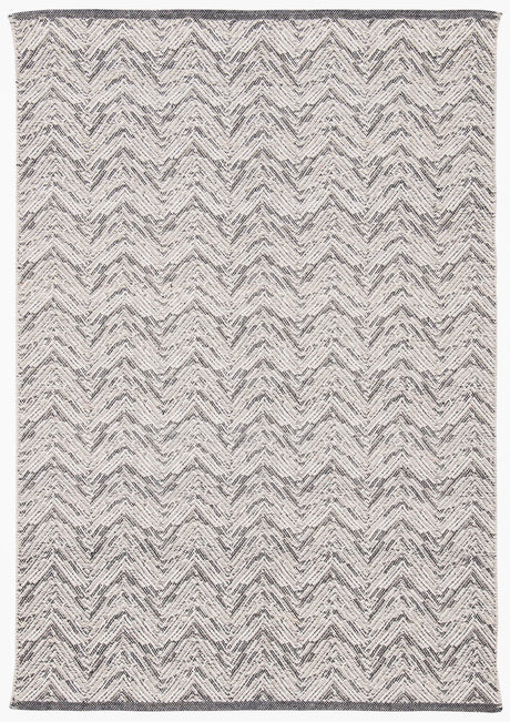 Safavieh Kilim 4'-0" x 6'-0" Rug in Grey / Beige