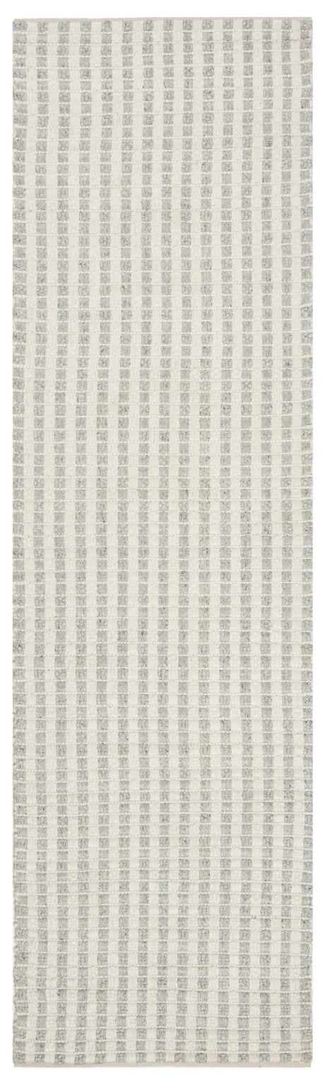 Safavieh Natura 2'-3" x 8'-0" Rug in Grey / Ivory