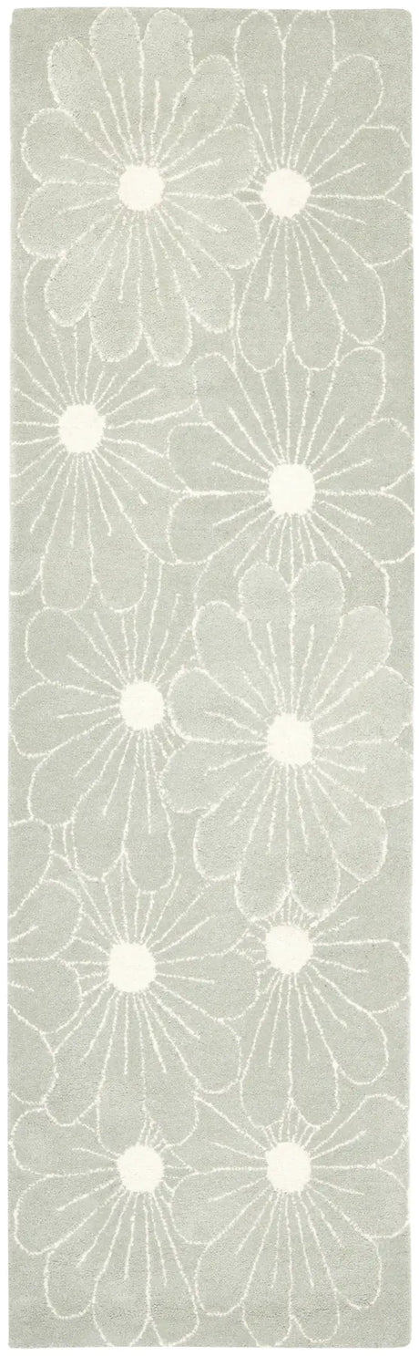 Safavieh Soho 2'-6" x 8'-0" Rug in Blue / Ivory