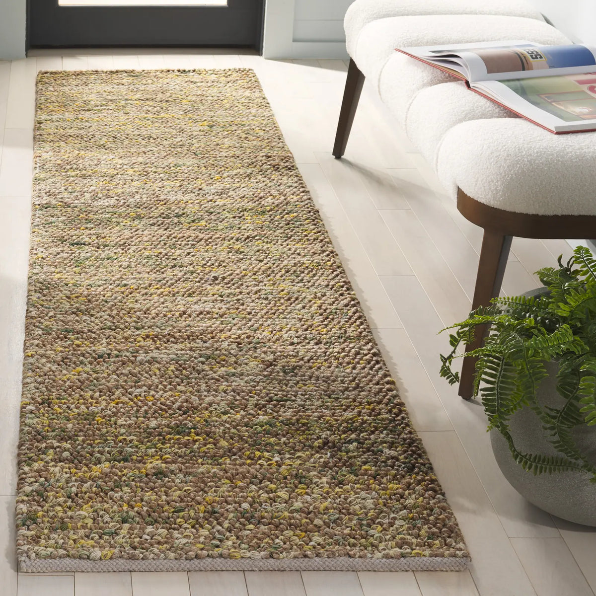Safavieh Bohemian 2'-3" x 8'-0" Rug in Natural / Green