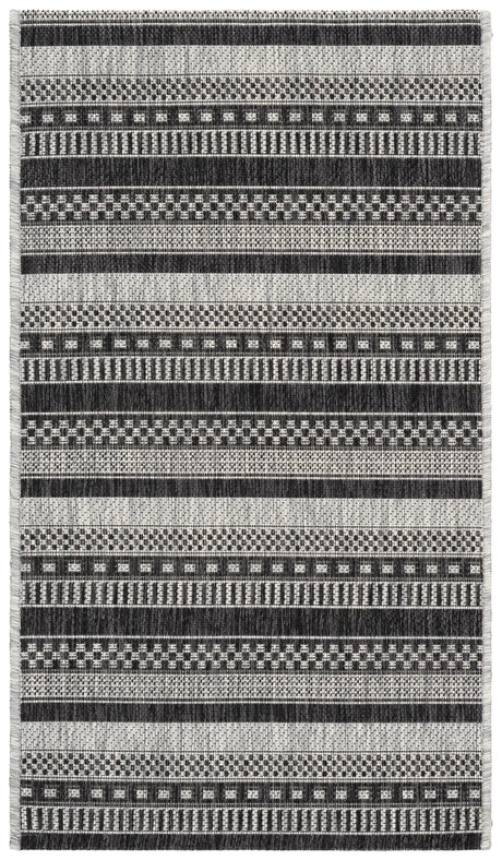 Safavieh Courtyard 2'-0" x 3'-7" Rug in Black / Grey