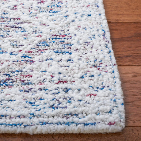 Safavieh Metro 4'-0" x 6'-0" Rug in Ivory / Red