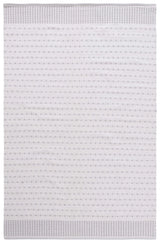 Safavieh Montauk 4'-0" x 6'-0" Rug in Light Grey / Ivory