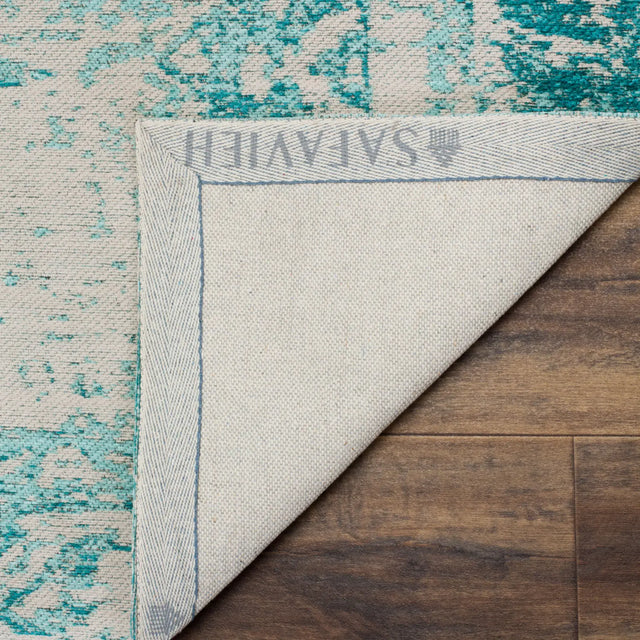 Safavieh Classic Vintage 5'-0" x 8'-0" Rug in Turquoise