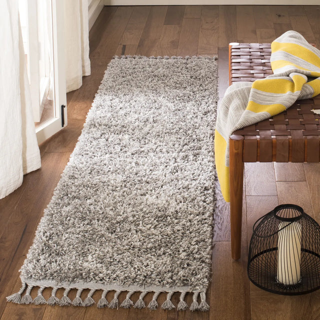Safavieh Pro Lux Shag 400 2'-6" x 10'-0" Rug in Grey / Cream