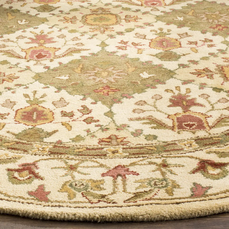Safavieh Antiquity 6'-0" x 6'-0" Rug in Beige