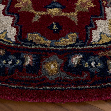 Safavieh Classic 3'-6" x 3'-6" Rug in Assorted / Red