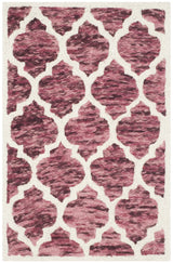 Safavieh Himalaya 2'-0" x 3'-0" Rug in Red / Ivory