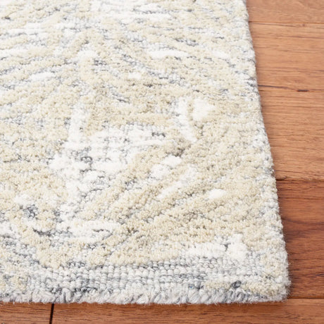 Safavieh Metro 4'-0" x 6'-0" Rug in Grey / Ivory
