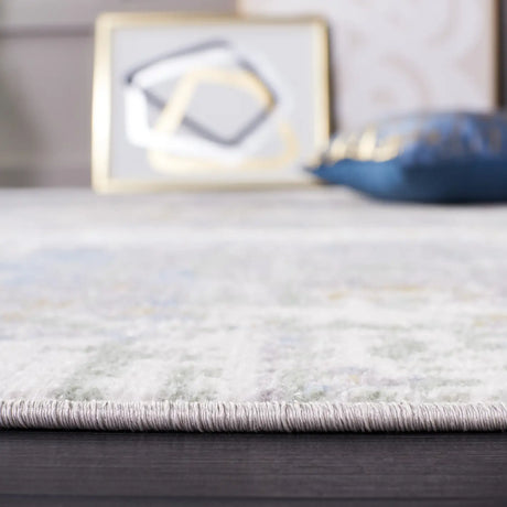 Safavieh Bayside 4'-0" x 6'-0" Rug in Grey / Ivory Blue