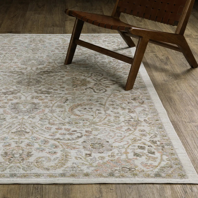 Oriental Weavers Sphinx Cavett CAV05 Gold Rugs - angle/detail