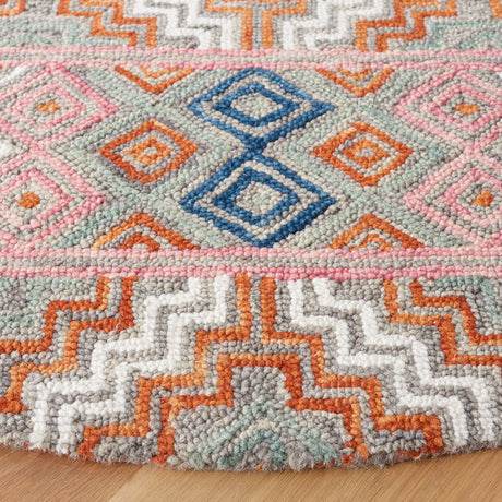 Safavieh Aspen 5'-0" x 5'-0" Rug in Orange / Fuchsia