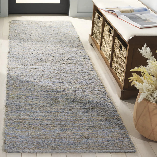 Safavieh Montauk 2'-3" x 8'-0" Rug in Blue