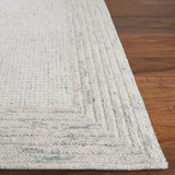 Safavieh Ebony 6'-0" x 9'-0" Rug in Denim / Grey